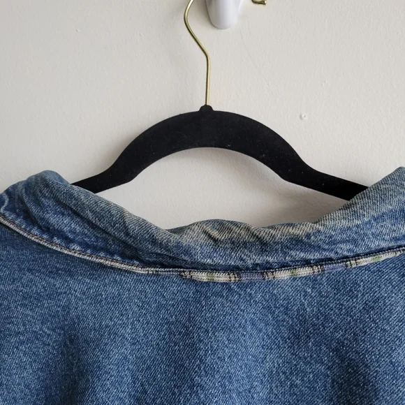 LEVIS Vintage Denim Jacket with Plaid Lining - Picture 7 of 12